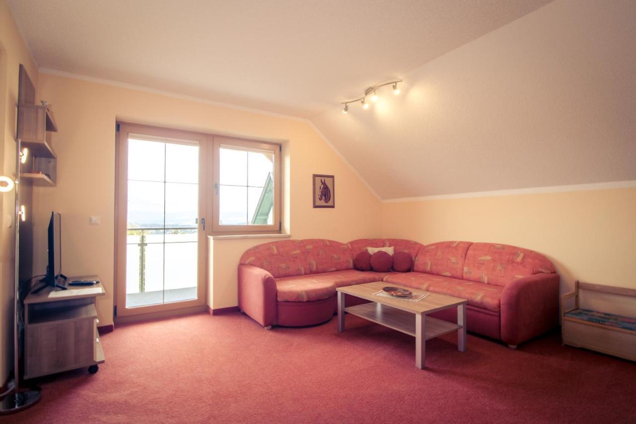 Ferienhaeuser Inge Und Seeblick Apartmán